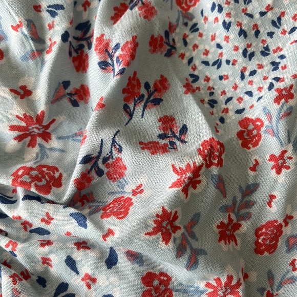 Summery vibes nice blouse - Picture 2 of 4